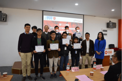 廈門中軟2013級軟件開發(fā)專業(yè)實(shí)訓(xùn)圓滿結(jié)業(yè)，為鷺島軟件產(chǎn)業(yè)注入新活力